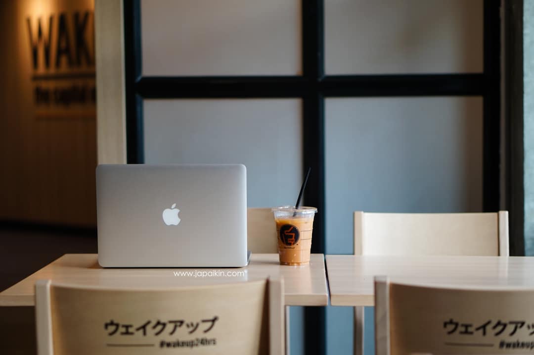 wake-up-coffee-32
